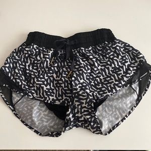 black and white hotty hot shorts